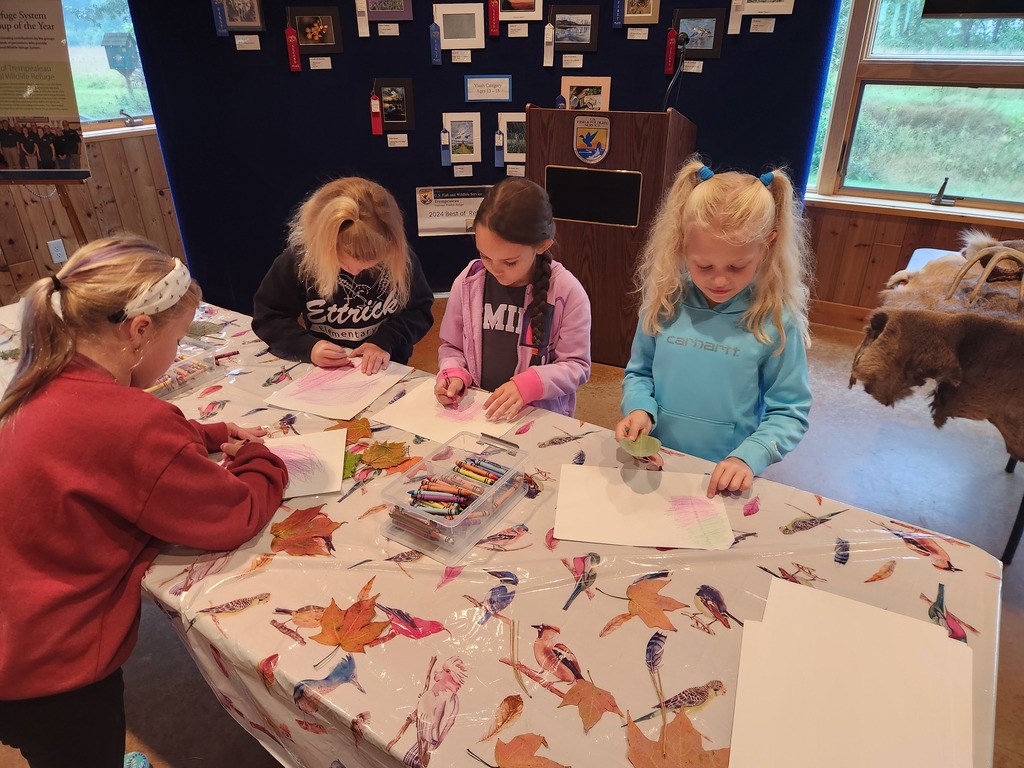 Students at Trempealeau Wildlife Refuge