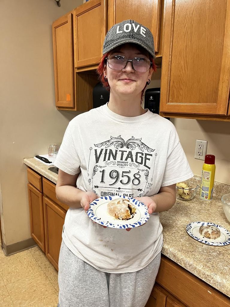 Final Kwik Trip Cinnamon Roll 