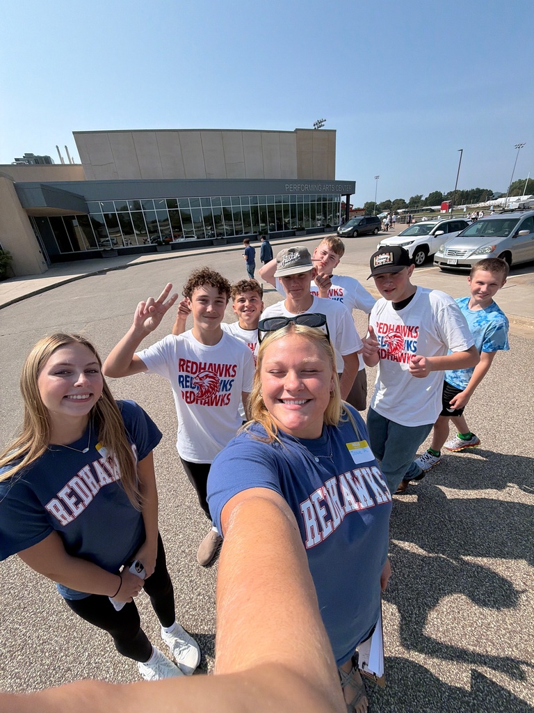 students participating in 9th grade orientation