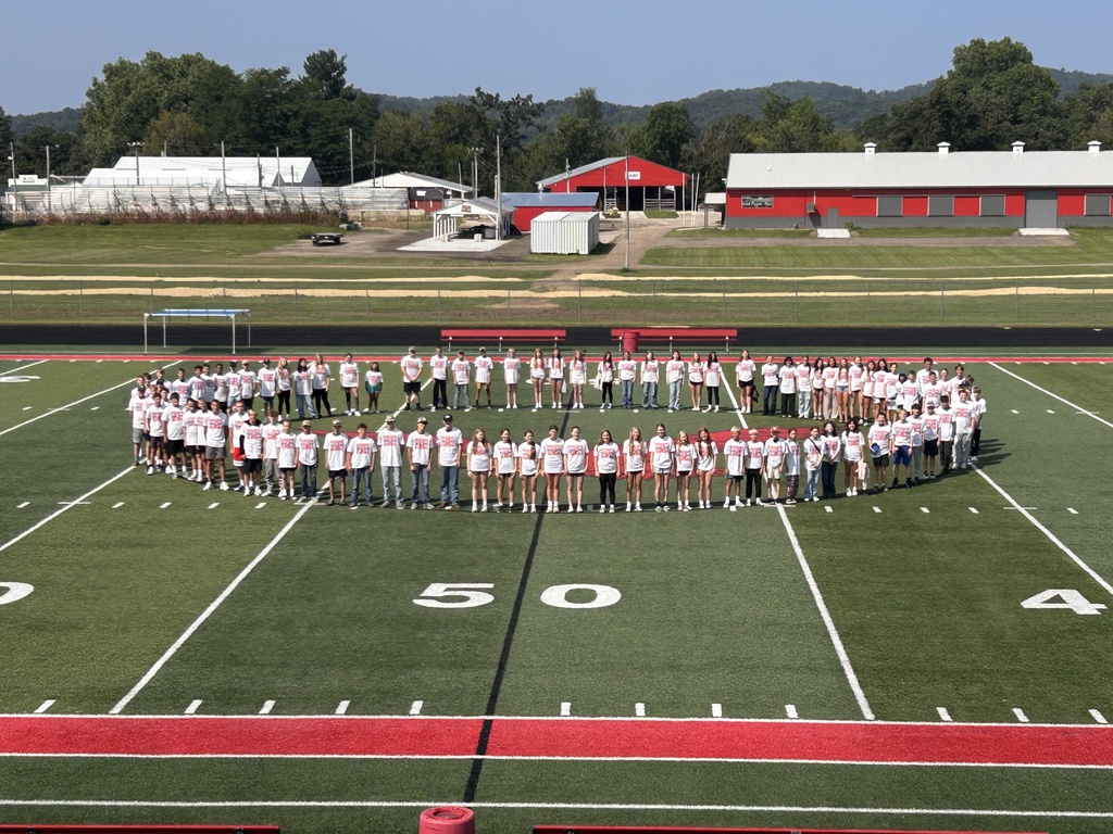 students participating in 9th grade orientation