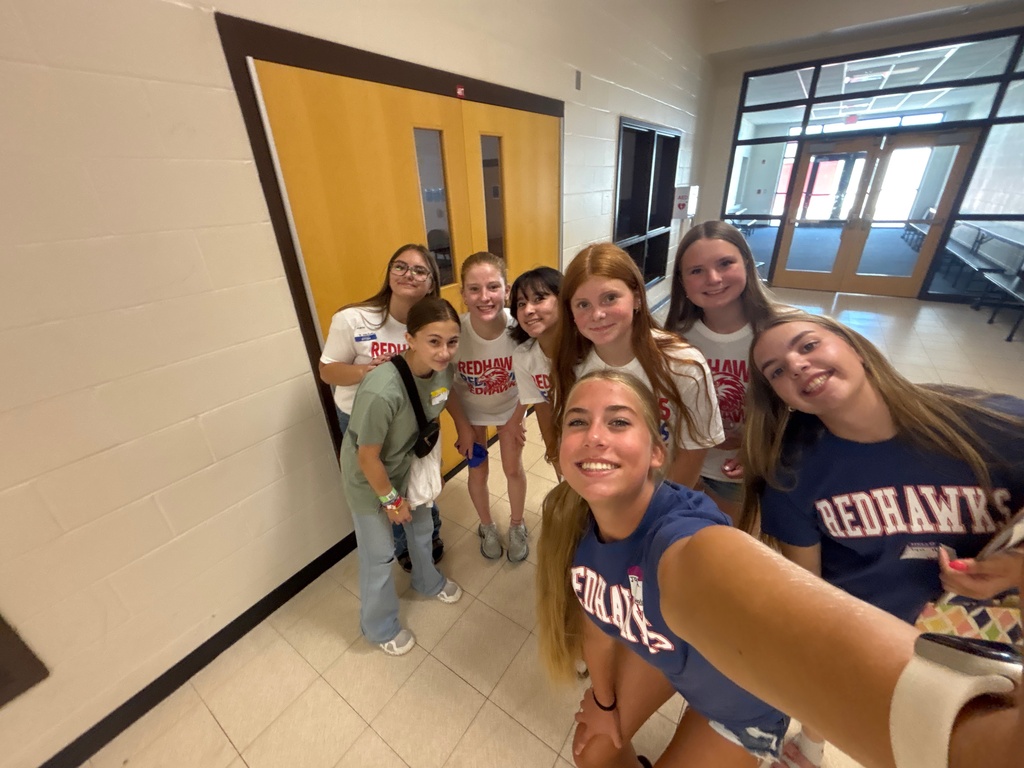 students participating in 9th grade orientation