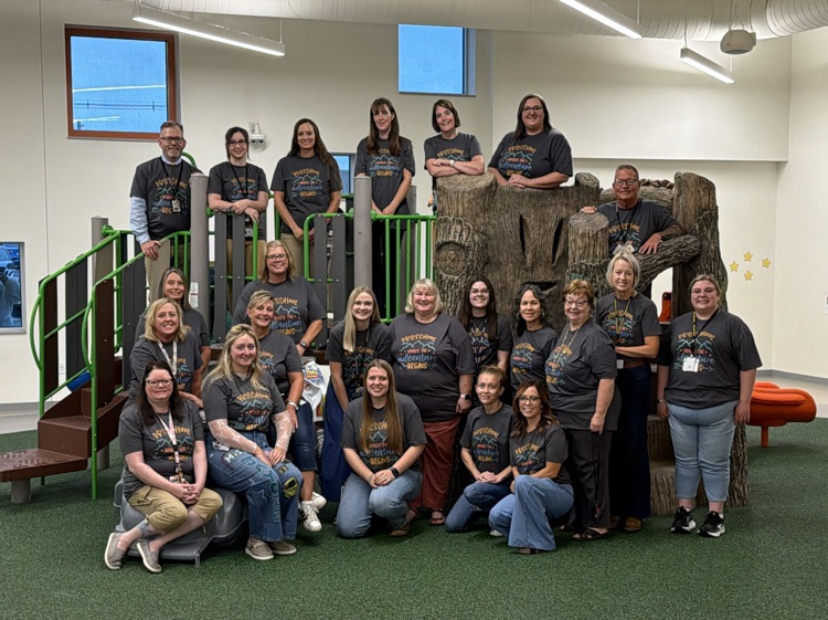 staff group picture 