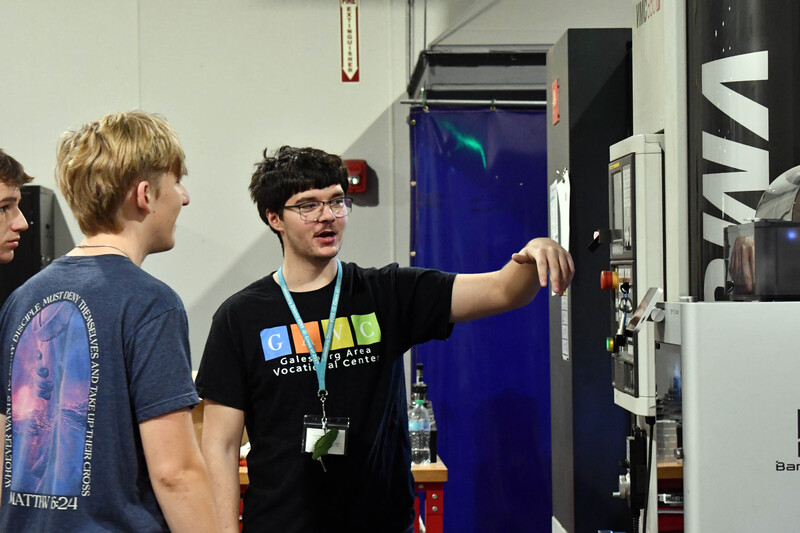 Student at Manufacturing and Trades Showcase