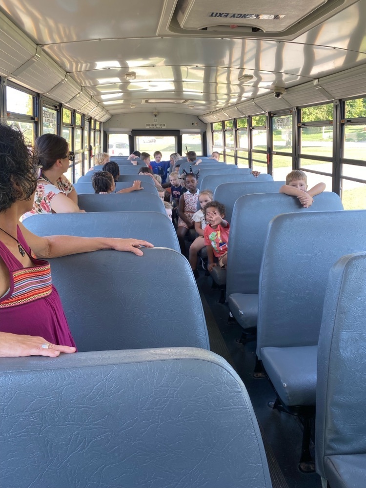 Steele students on the bus