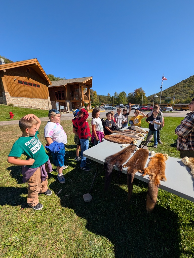 Animal History station