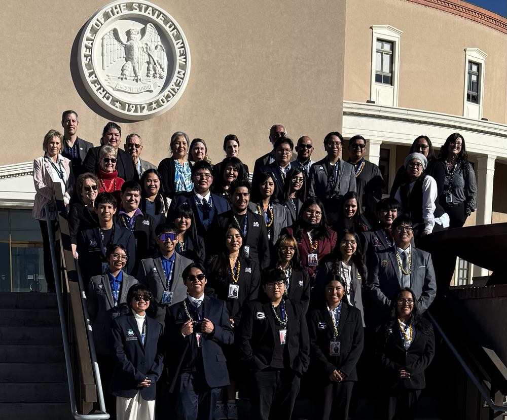 GMCS students, and faculty in front of NM Roundhouse