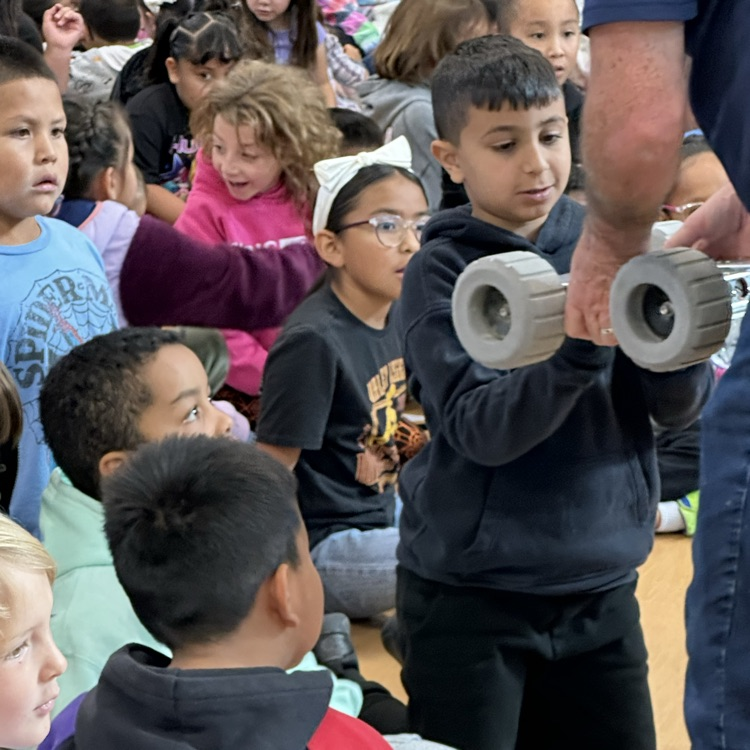 kids allowed to touch a smaller robot