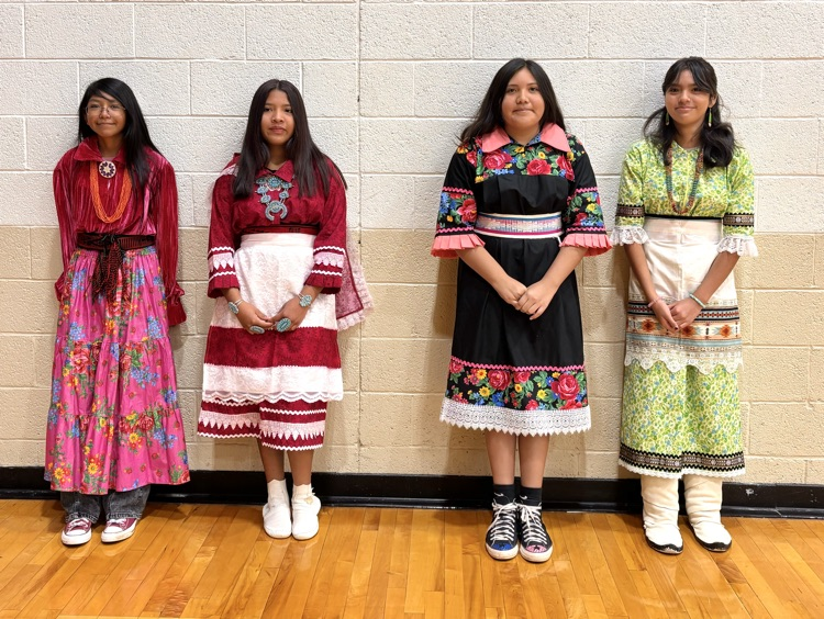 students dressed traditionally