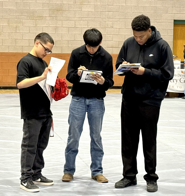 Juniors at the College Fair.