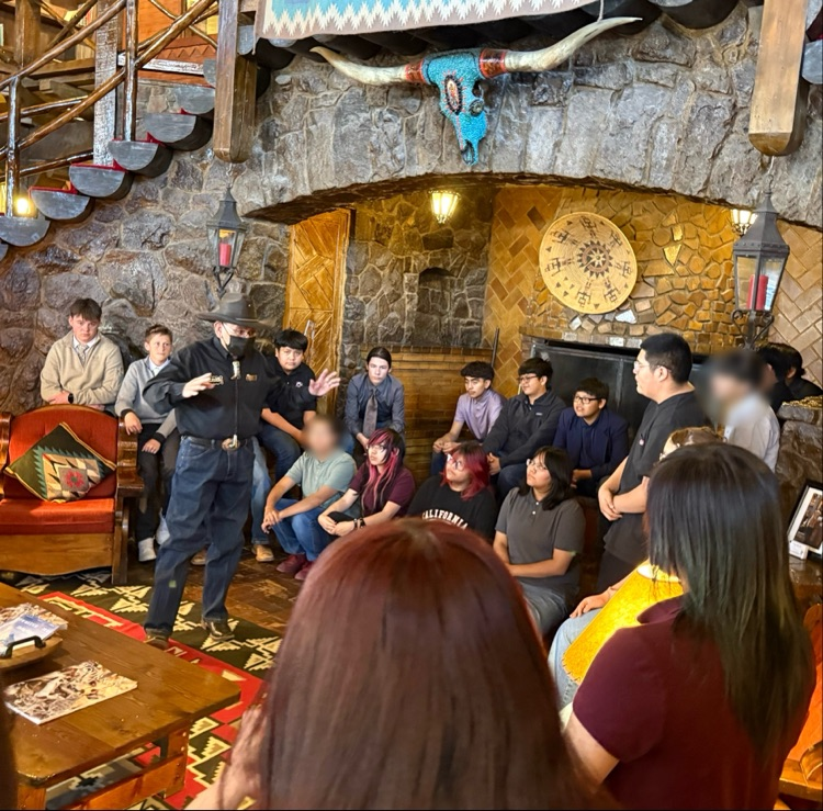 visit to the El Rancho Hotel