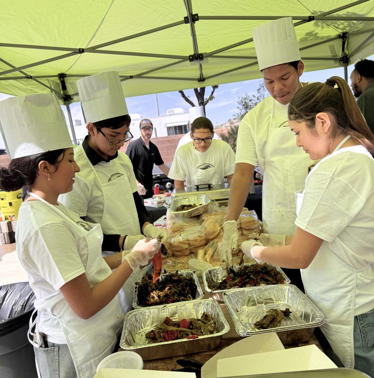 students participating in the GMCS food truck challenge
