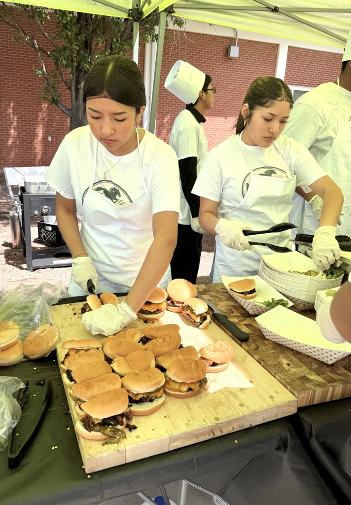 students participating in the GMCS food truck challenge