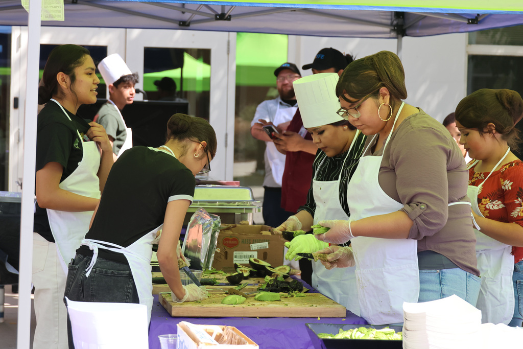 people cooking
