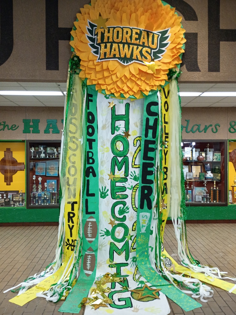 Hoco Mum