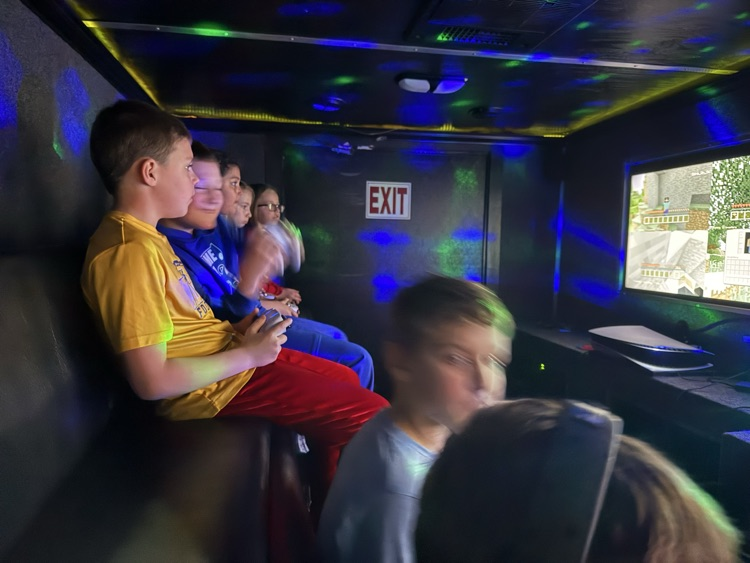 game on Illinois gaming trailer