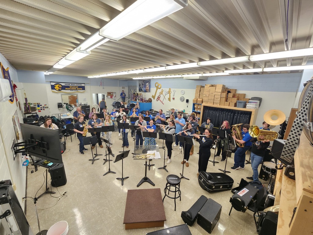 Galva Alumni band in the band room