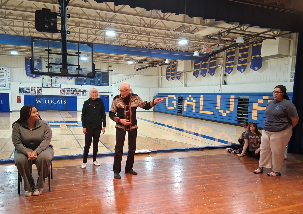 Galva actors participate in a mime workshop with T. Daniel and Laurie Willets.
