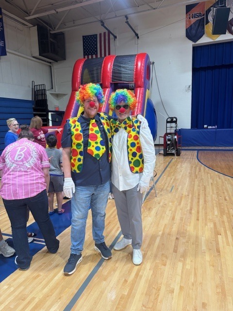 clowns