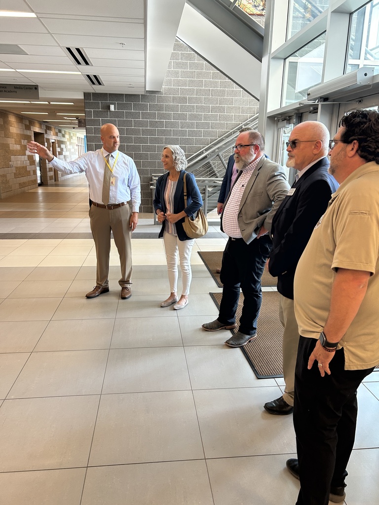 Cathy Hopkins visit to district 