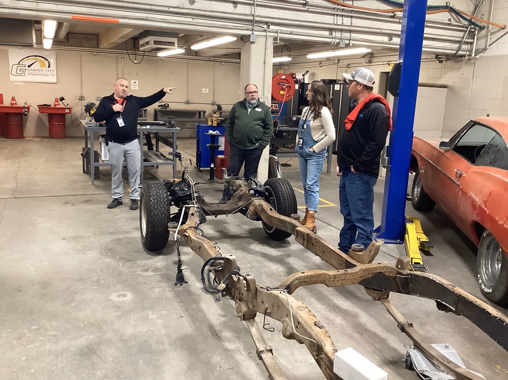 GC Achieve tour by new Board of Education members