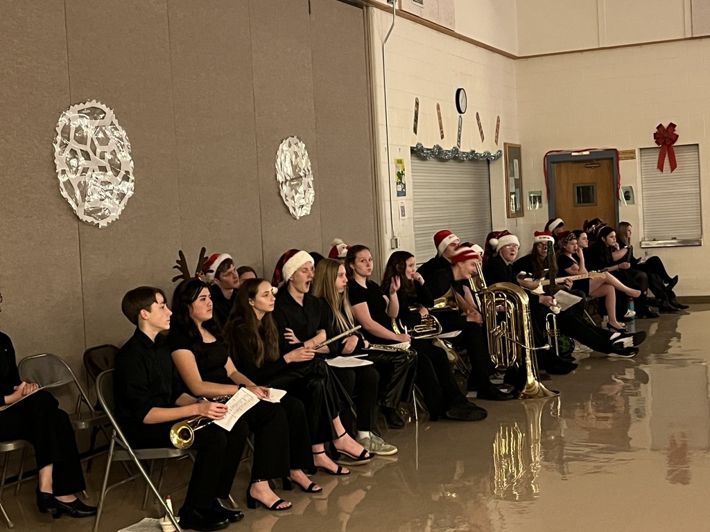 HS Band Waiting to go on stage