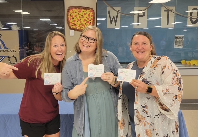 Secretary Gift Card Winners