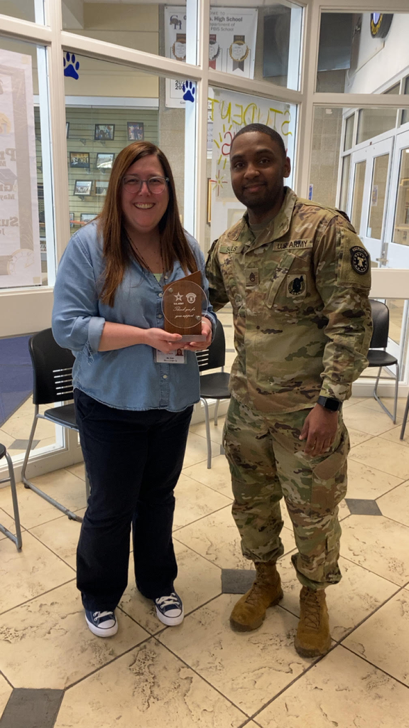 GHHS teacher awared from Army photo