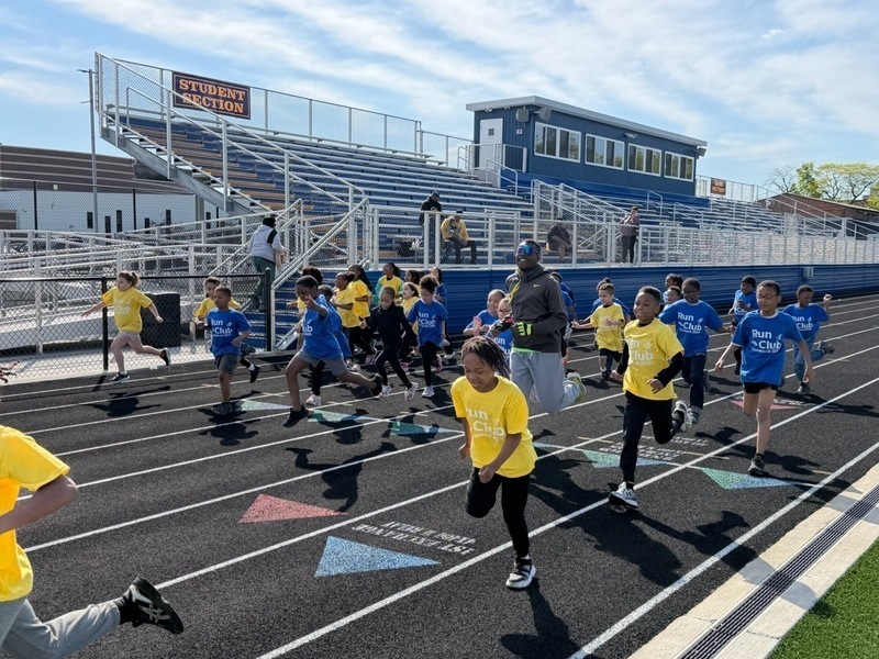 RUN CLUB PHOTO