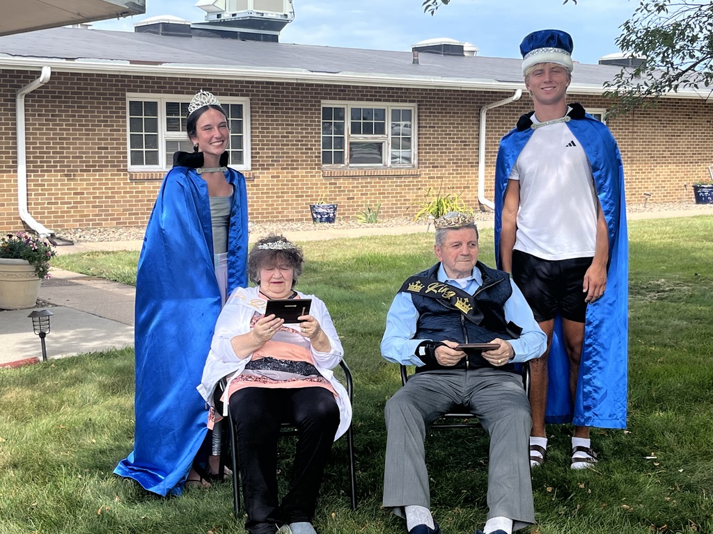 King and Queen presentation