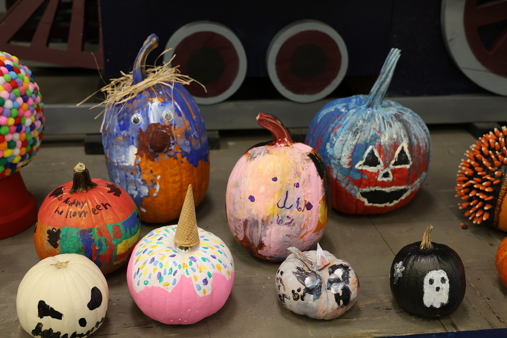 JE Ober Pumpkin Contest 2025