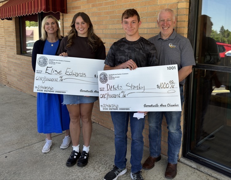 Garrettsville Area Chamber of Commerce Awards Scholarships to Two Graduating Seniors