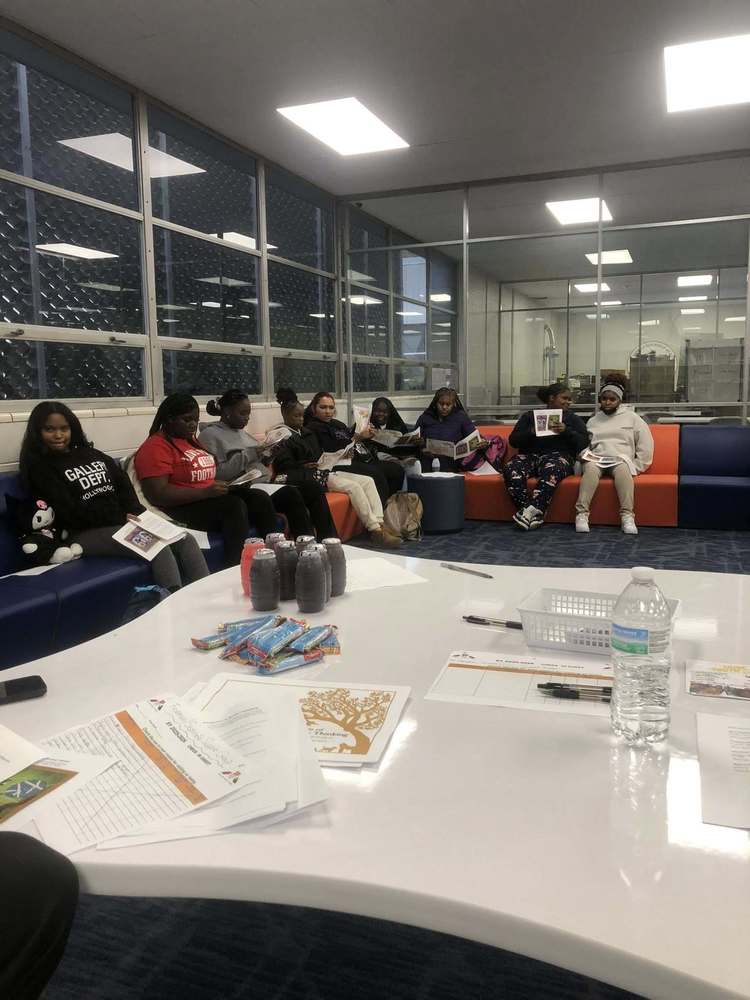 wsla-students-shine-youth-program