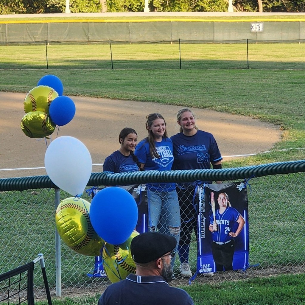 Senior Night for Hermann Softball!