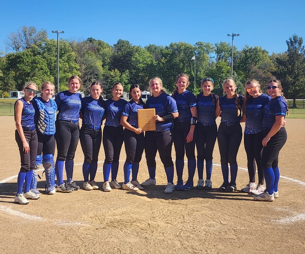 Varsity Softball Final, Hermann 9, Mark Twain 2