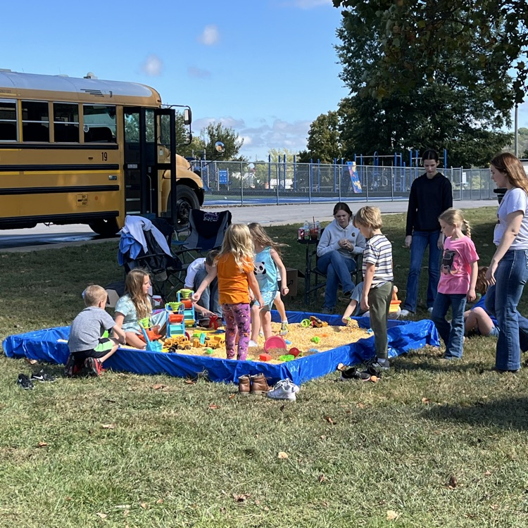 barnyard day sand box