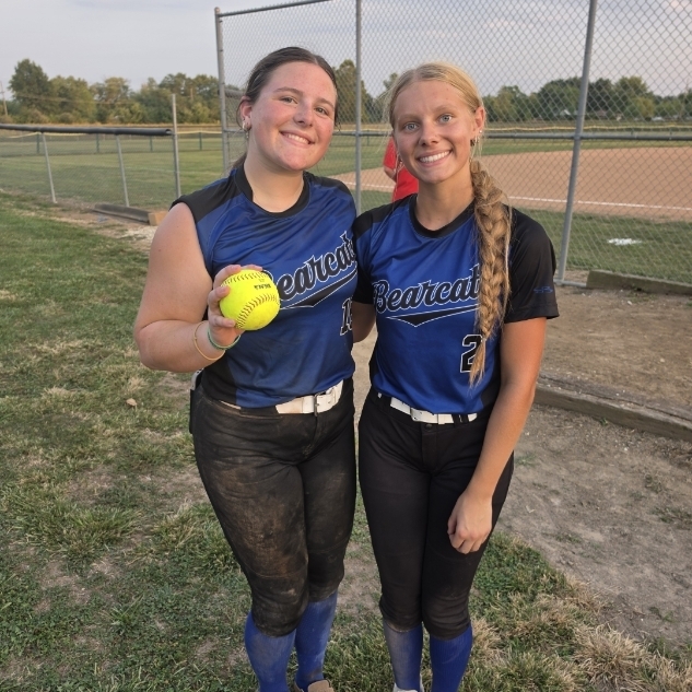 Varsity Softball Final, Hermann 30, Wellsville 8. Delilah Nobel had an in the park home run amd Alivia Witthaus had a home run!