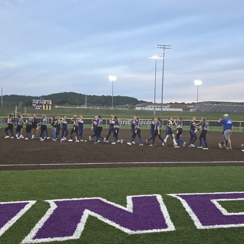 Varsity Softball final after a great game was played, Hermann 10, Pacific 14.