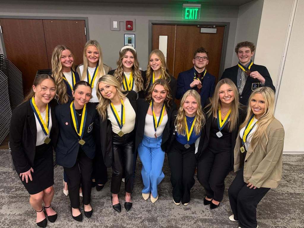 DECA Medalists