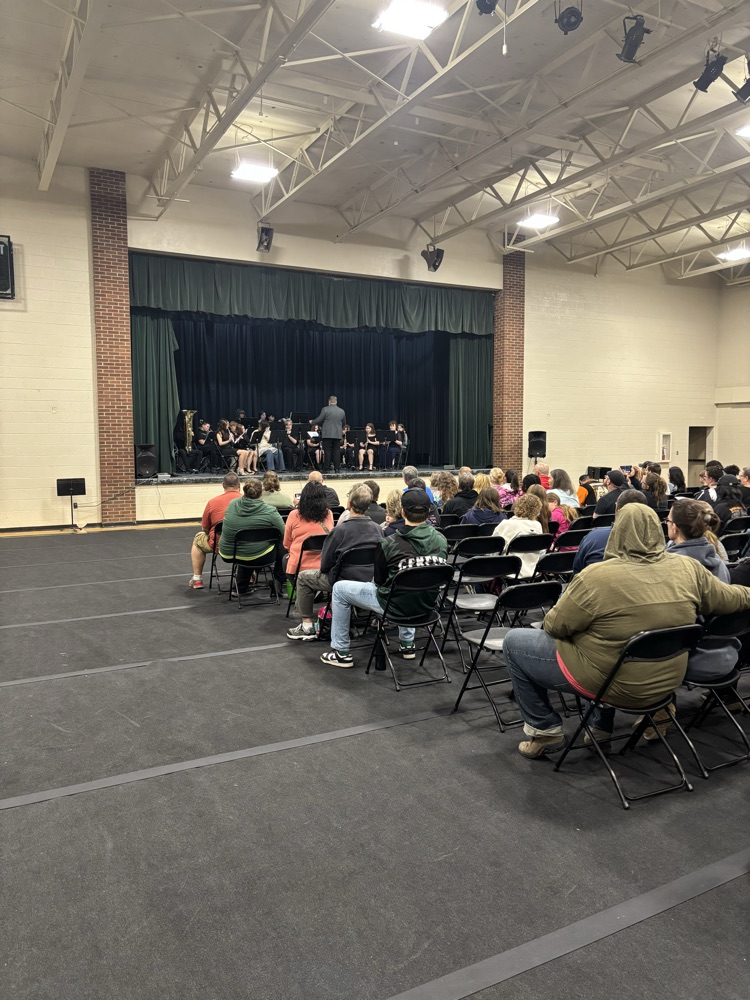 Junior High Band Performing 2