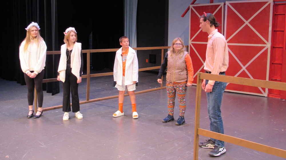 GHS announces fall play production of Charlotte’s Web