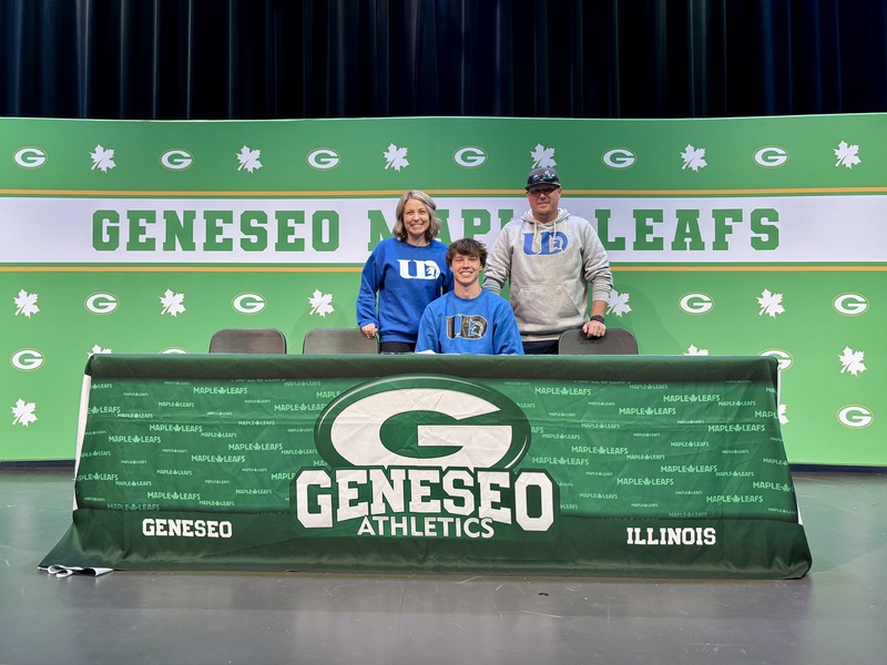 Lincoln Barnett, the son of Mike and Alicia Barnett, will play football at the University of Dubuque.