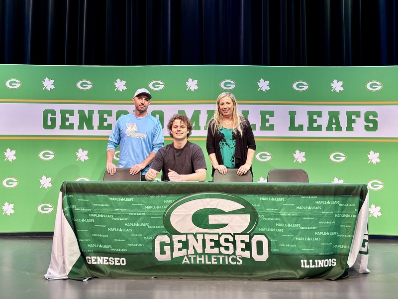 Carter Holke, the son of Ben and Chelsie Holke, will play football at St. Ambrose University.