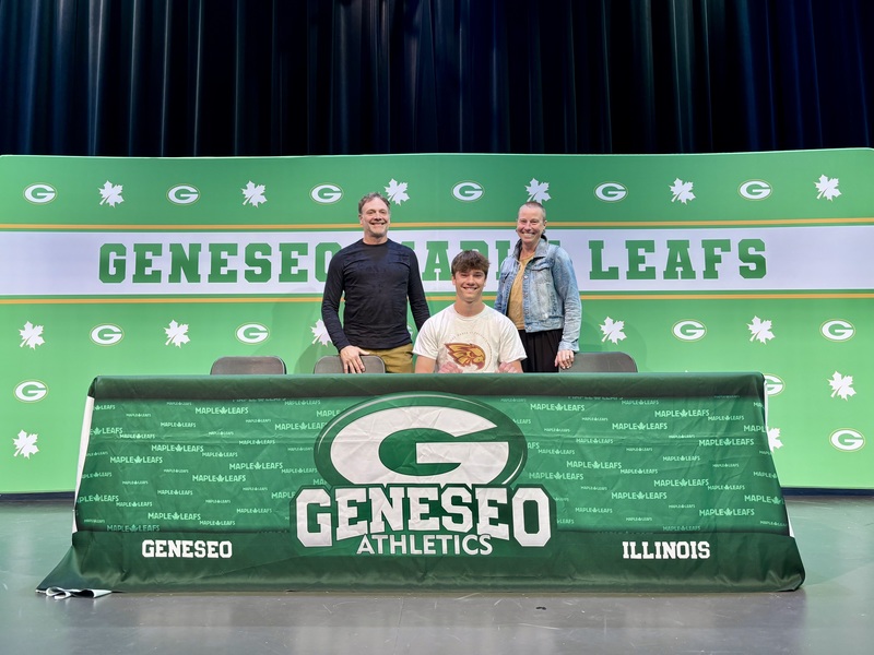 Jackson McAvoy, the son of Scott and Julia McAvoy, will play football at Coe College.