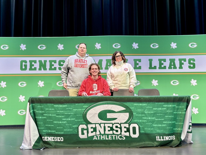 Michael Peterson, the son of Maurey and Mary Peterson, will play hockey at Bradley University.