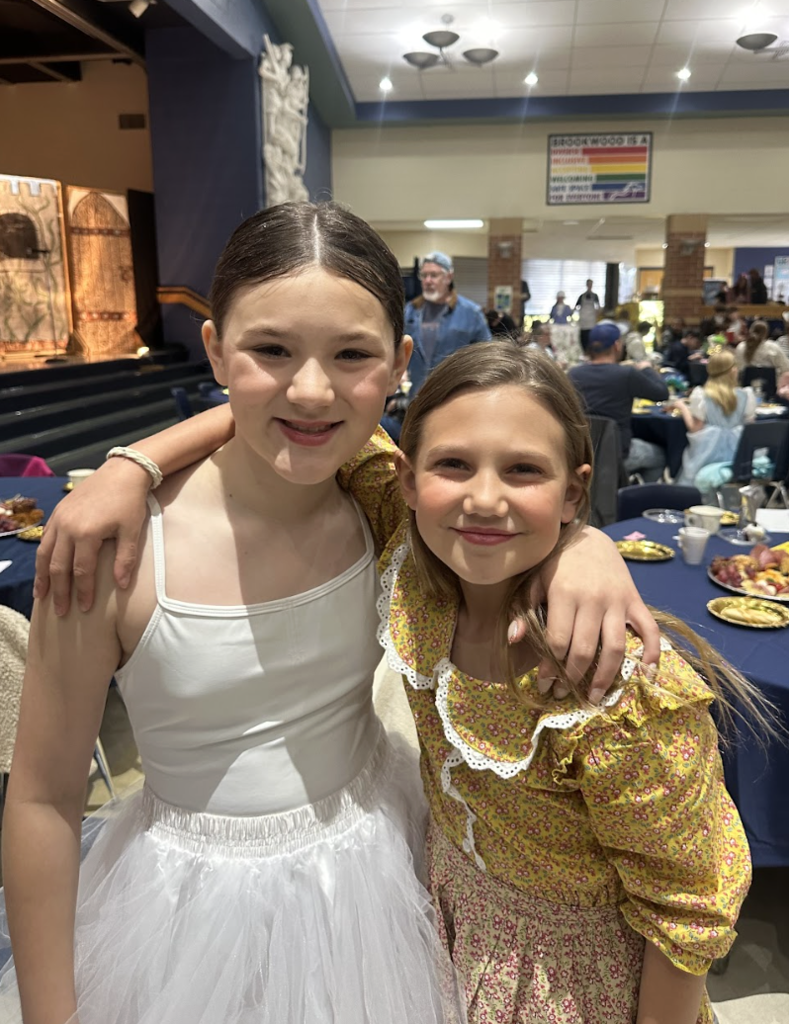 musical cast 6