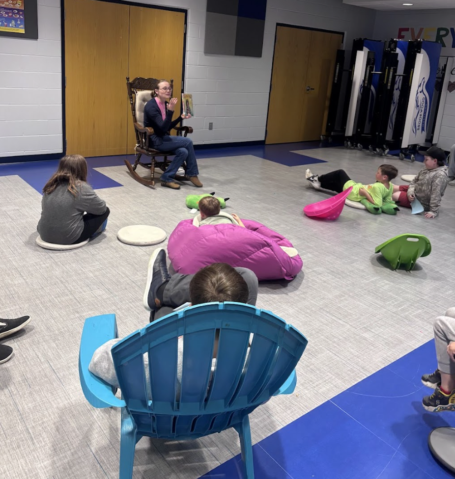 GC Library Ms. Hannah reading to students