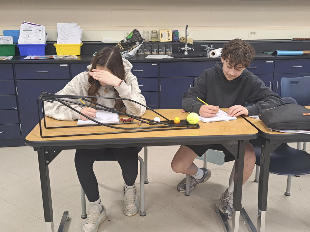 8th graders working on a lab