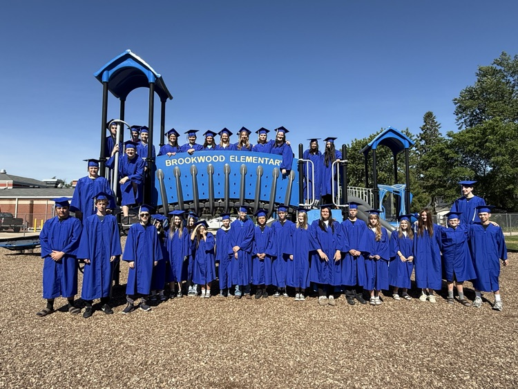 graduates 