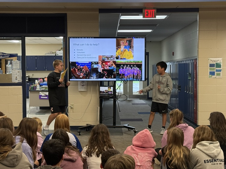  junior board presenting 