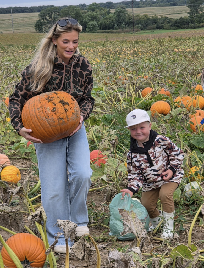 4K Families at Pearce's Farm Stand 6